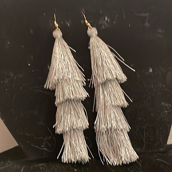 5.25” Bohemian Forever Bella Zoella tassel dangle drop earrings on French wire - Picture 2 of 9